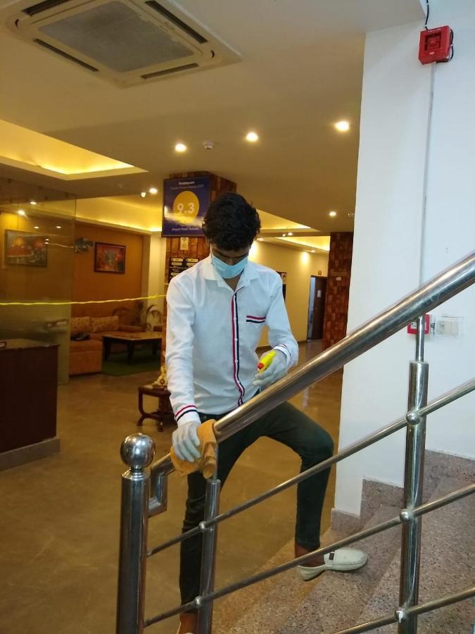 Airport Hotel Tashree Neu-Delhi Exterior foto